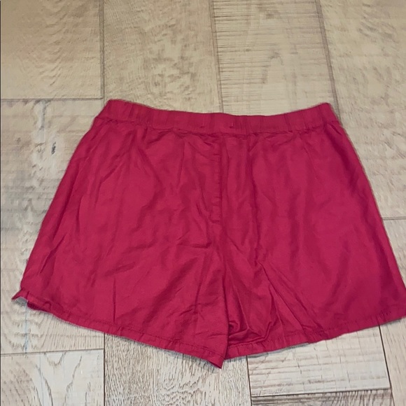 Madewell Pants - Madewell Red Flowy Shorts